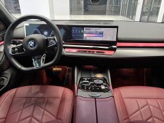 BMW 5 Series 530Li Premier M Sport Package - ფოტო 7