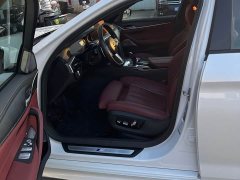 BMW 5 Series Facelift 530Li Luxury M Sport Package - ფოტო 9
