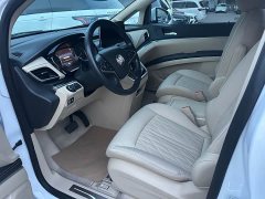 Buick GL8 Land Executive Cabin Premium - ფოტო 13