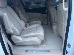 Buick GL8 Land Executive Cabin Premium - ფოტო 15