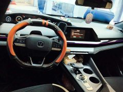 Changan UNI-V 1.5T Premium Sport - ფოტო 5