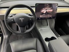 Tesla Model Y Long Range All-Wheel Drive - ფოტო 20