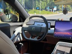 NIO ET5T Champion Commemorative Edition 75kWh Touring - ფოტო 7