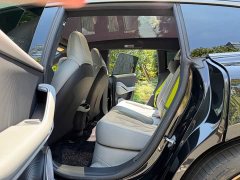 NIO ET5T Champion Commemorative Edition 75kWh Touring - ფოტო 9