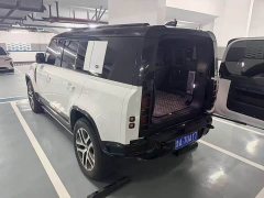 Land Rover Defender 110 3.0T P400 XS - ფოტო 4
