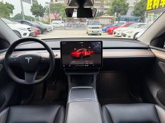Tesla Model Y Rear-Wheel Drive - ფოტო 8