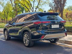 Toyota Highlander 2022 380T AWD Premium 7-Seater - ფოტო 14