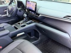 Toyota Sienna 2.5L Hybrid AWD Premium - ფოტო 11