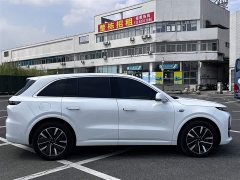 Li Auto L6 Pro Smart Refresh Edition - ფოტო 10