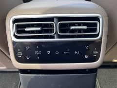 Li Auto L6 Pro Smart Refresh Edition - ფოტო 18