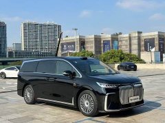 Voyah Lantu Dreamchaser PHEV AWD Excellence Qiankun Edition - ფოტო 3