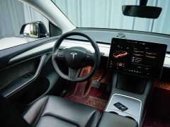 Tesla Model Y Rear-Wheel Drive - ფოტო 5