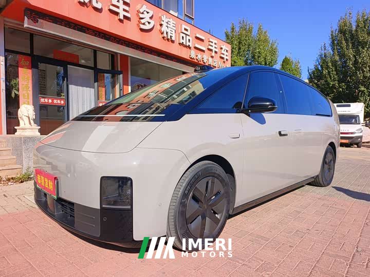 Li Auto Li Xiang MEGA Ultra - ავტომობილი ჩინეთიდან
