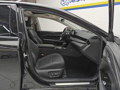 Toyota Camry 2024 Hybrid 2.0L HGVP Luxury - ფოტო 8