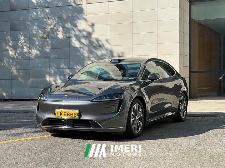 Luxeed Zhiji R7 Extended Range 251km Max - ავტომობილი ჩინეთიდან