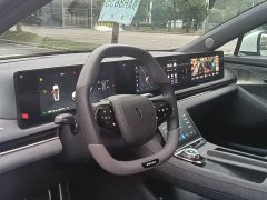 Voyah Lantu Zhaoguang 2024 PHEV AWD Ultra-Long Range Flagship - ფოტო 4