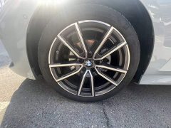 BMW 3 Series 325i M Sport Package - ფოტო 9