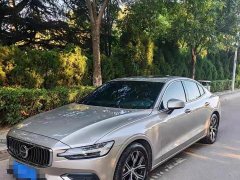 Volvo S60 B4 Smart Luxury Edition - ფოტო 1