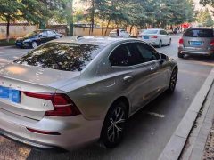 Volvo S60 B4 Smart Luxury Edition - ფოტო 4