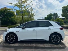 Volkswagen ID.3 Outstanding Edition - ფოტო 5