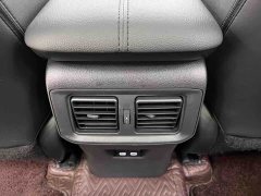 Toyota Vland 2.0L CVT AWD Luxury Plus - ფოტო 14