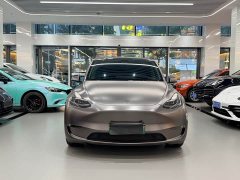 Tesla Model Y Long Range All-Wheel Drive - ფოტო 2
