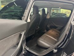 Tesla Model Y Long Range All-Wheel Drive - ფოტო 5