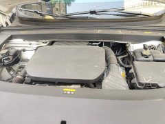 Li Auto L6 2024 Pro - ფოტო 10