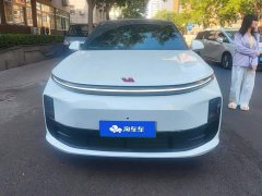 Li Auto L6 2024 Pro - ფოტო 2