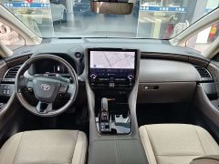 Toyota Alphard Hybrid 2.5L Premium Edition - ფოტო 10