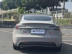 Tesla Model 3 Rear-Wheel Drive - ფოტო 4