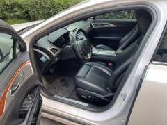 Lincoln MKZ 2020 2.0T Luxury Edition - ფოტო 9