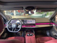 BMW 5 Series 525Li M Sport Package - ფოტო 6