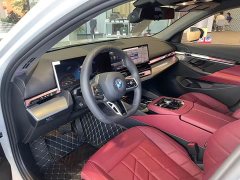 BMW 5 Series 525Li M Sport Package - ფოტო 7