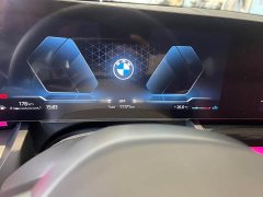 BMW 5 Series 525Li M Sport Package - ფოტო 9