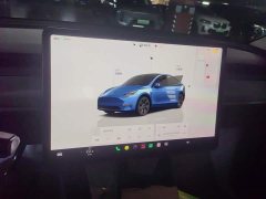 Tesla Model Y Long Range All-Wheel Drive - ფოტო 13