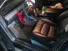 Tesla Model Y Long Range All-Wheel Drive - ფოტო 9