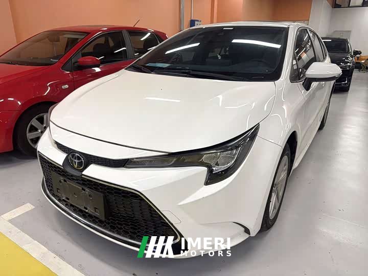 Toyota Corolla 1.8L CVT Luxury - ავტომობილი ჩინეთიდან