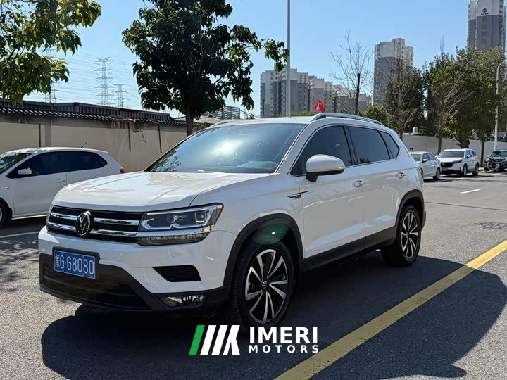 Volkswagen Touareg 280TSI FWD Luxury Edition - ავტომობილი ჩინეთიდან