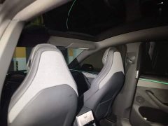 Tesla Model Y L Long Range All-Wheel Drive - ფოტო 14