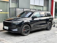 Li Auto ONE Extended Range 6-Seater - ფოტო 1