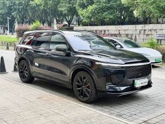 Li Auto ONE Extended Range 6-Seater - ფოტო 3