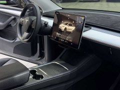Tesla Model Y Long Range All-Wheel Drive - ფოტო 18