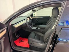 Tesla Model Y Standard Range RWD - ფოტო 8