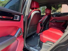 Porsche Cayenne 3.0T Platinum Edition - ფოტო 11