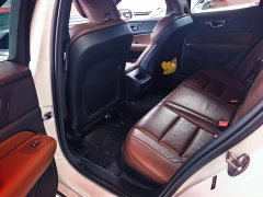 Volvo S60 B4 Smart Luxury Edition - ფოტო 6
