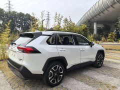 Toyota RAV4 2021 2.0L CVT AWD Premium - ფოტო 8