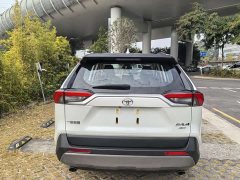 Toyota RAV4 2021 2.0L CVT AWD Premium - ფოტო 9