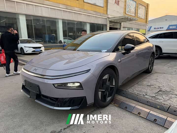 XPeng P7 Extended Range 1550 Max Tech Edition - ავტომობილი ჩინეთიდან