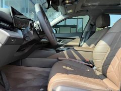 BMW 5 Series 525Li M Sport Package - ფოტო 4